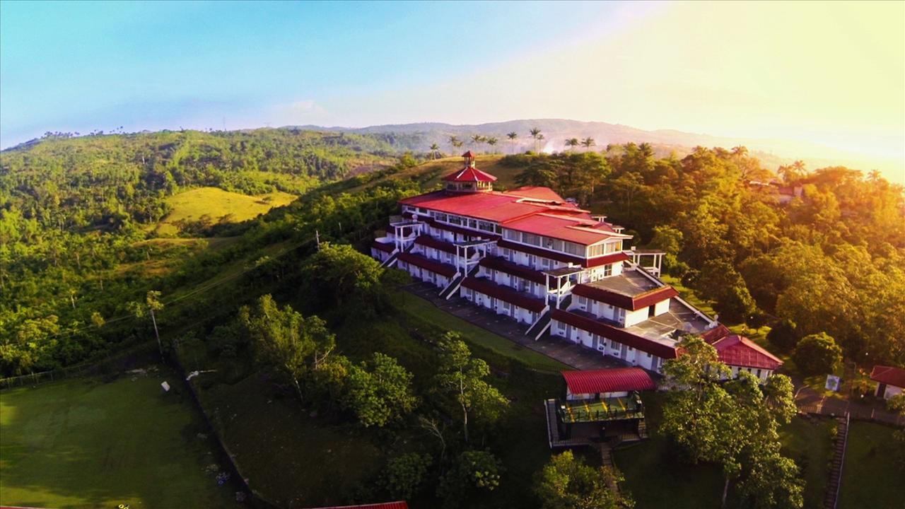 Caliraya Resort Club Lumban Экстерьер фото