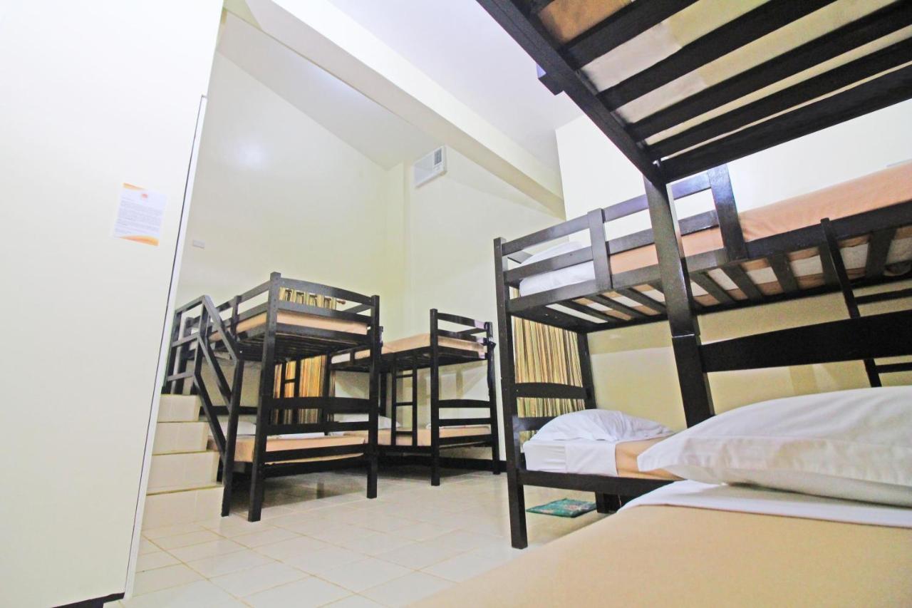 Caliraya Resort Club Lumban Экстерьер фото